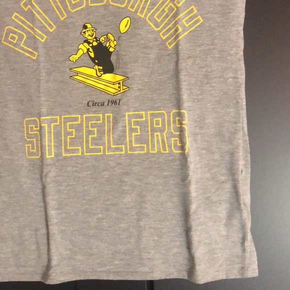 🖤💛 NWOT! Nike Pittsburgh Steelers V-neck size small - Picture 5 of 14